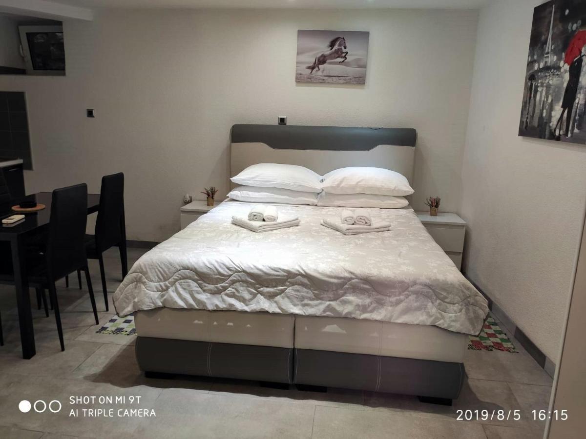 Apartament Cres Kültér fotó